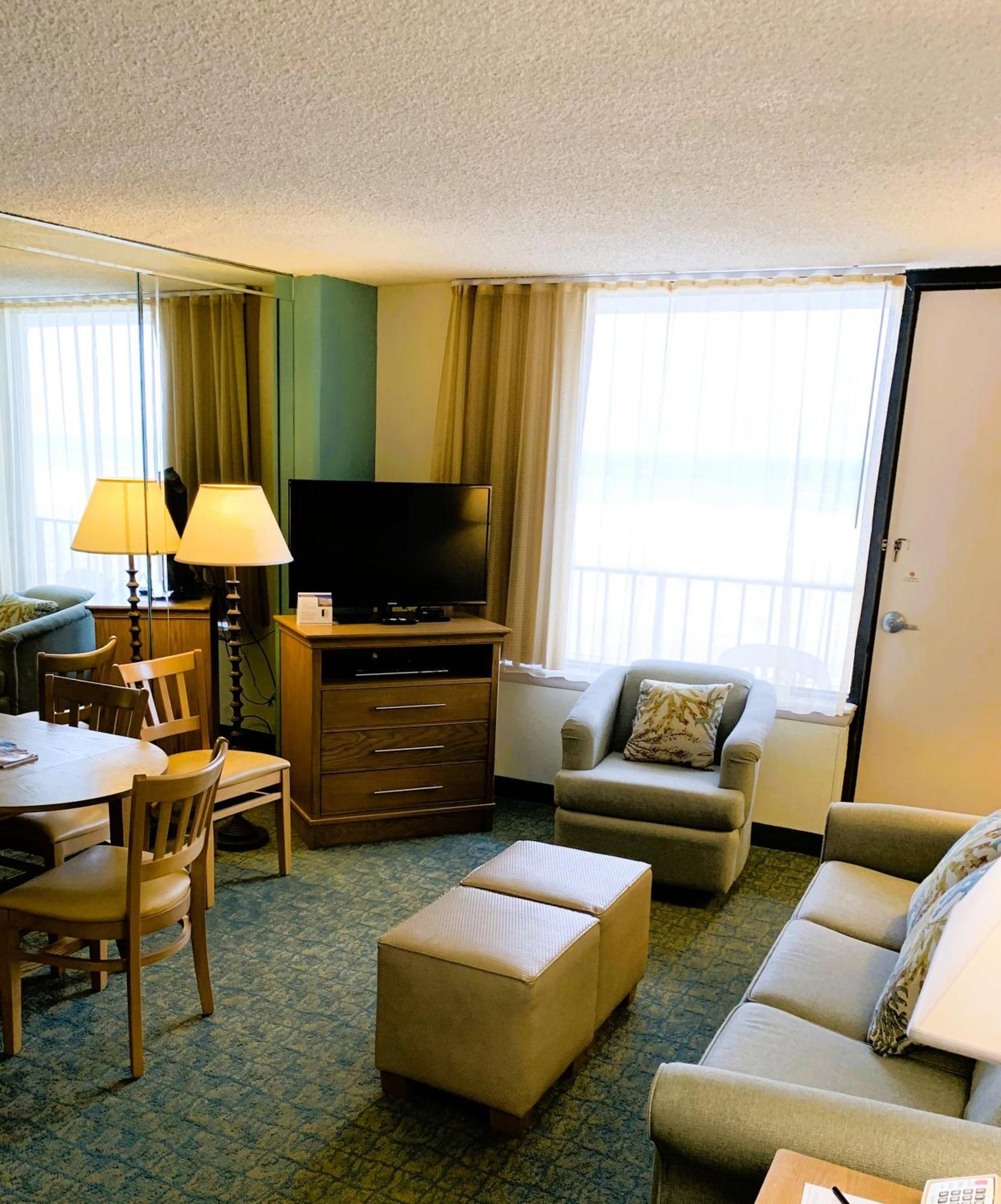 Barclay Towers Apartment เวอร์จิเนียบีช ภายนอก รูปภาพ